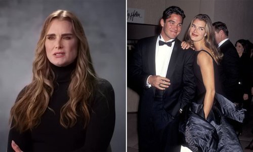 Brooke Shields Reveals She Ran Butt Naked From The Room After Losing