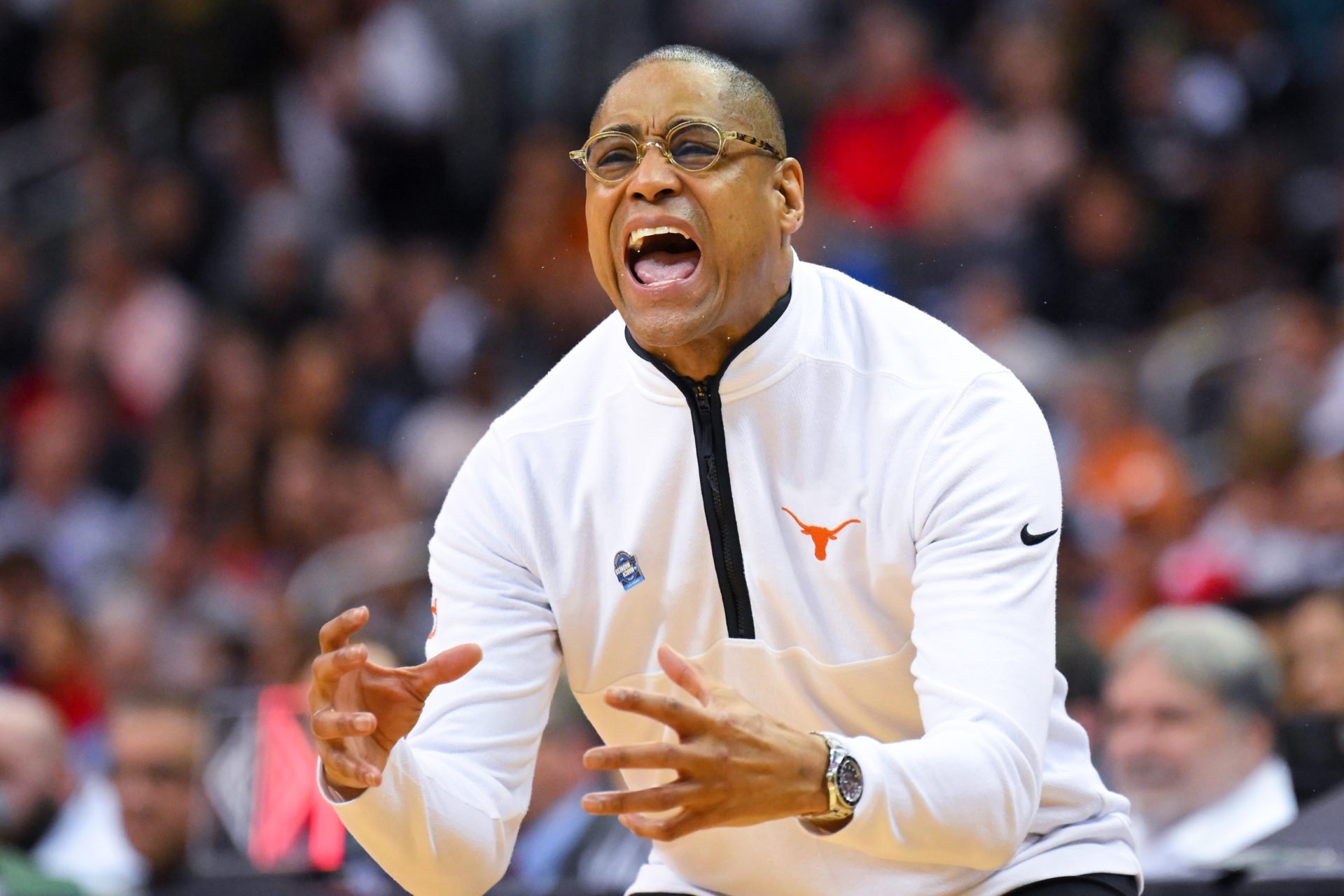 Texas Longhorns Coach Rodney Terry Dating Stunning Designer And Model