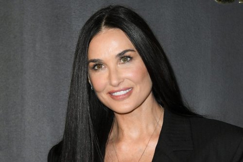 Demi Moore Lounges Barefoot In Wild Leopard Print Bikini Flipboard