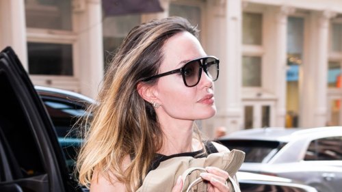 Angelina Jolie Wore The Genius Summer Bag Trend Katie Holmes Turned Me