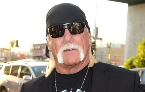 Hulk Hogans Rep Responds To Claims Hes Paralyzed Flipboard