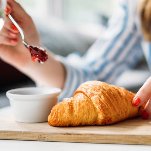 This Breakfast Mistake Spikes Your Blood Sugar And May Lead To Insulin