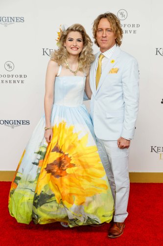 Anna Nicole Smiths Daughter Dannielynn Stuns At Kentucky Derby With