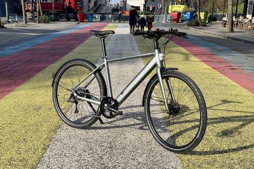 Vélo électrique : un permis et une assurance bientôt obligatoires ?