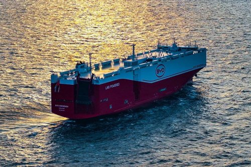 Voici « Shenzhen » le plus gros cargo de l'histoire signé BYD avec 9 200 voitures à bord