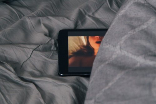 Pornographie : une étude confirme les effets délétères des contenus X sur notre sexualité