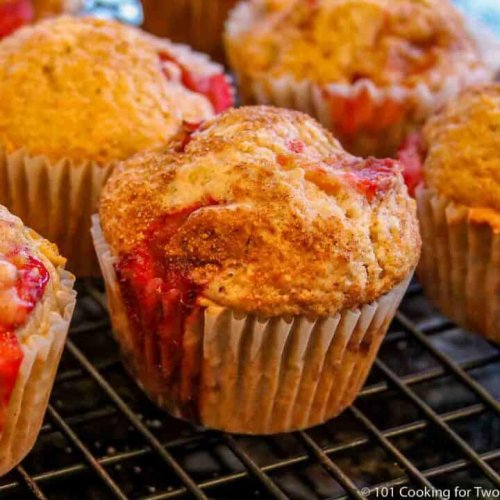 Easy Strawberry Muffins Recipe