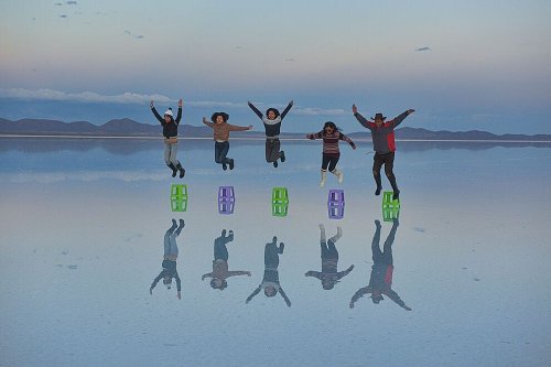 10 reasons you should visit the surreally beautiful Uyuni Salt Flat in Bolivia