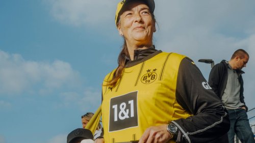 (CLUB) Schalke 04 und Borussia Dortmund - Erstes Revierderby der Frauen: Wie am ersten Tag
