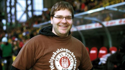 (CLUB) FC St. Pauli wird 115 Jahre alt: Ein nettes Fußballaccessoire!