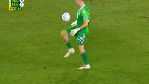 Emiliano Martinez provoziert Brasilien: Argentinische 7:1