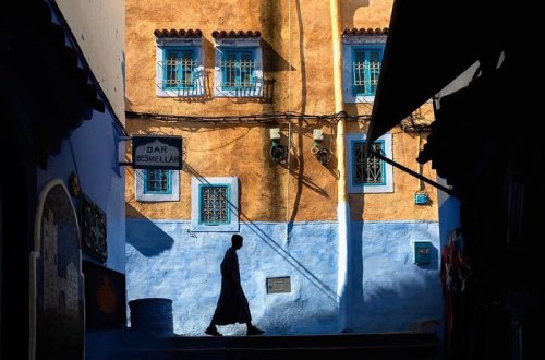 30 Captivating Street Shots to Ignite Your Imagination and Passion