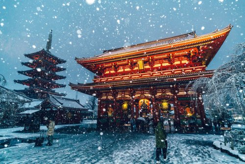 Japanese Photographer Yuichi Yokota Amazingly Captured While Tokyo Covered By Heavy Snow