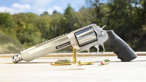 Meet the Smith & Wesson 460XVR: One of the Most Powerful Guns Ever ...