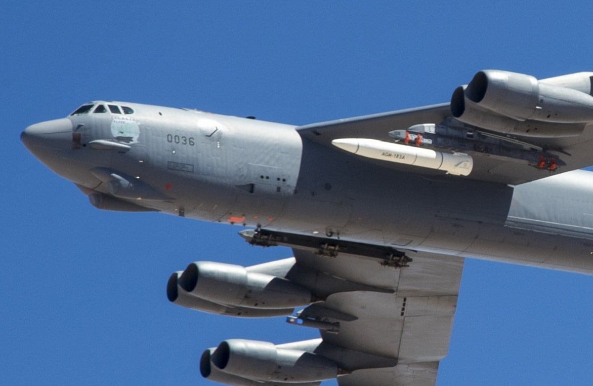 Meet The B-52J Or B-52K: The "New" B-52 Stratofortress (More Like New ...