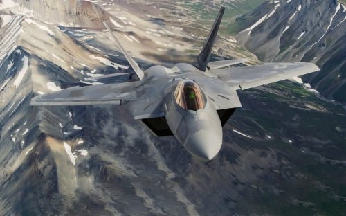 The F-22 Can Do The Impossible: Fly Under An Enemy Fighter Undetected