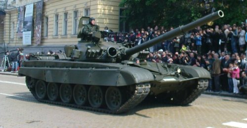 Putin Is Desperate: Russia Is Sending Ancient T-62 Tanks to Ukraine