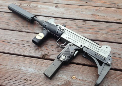 What It s Like to Fire The Uzi: Israel s Iconic Submachine Gun Flipboard