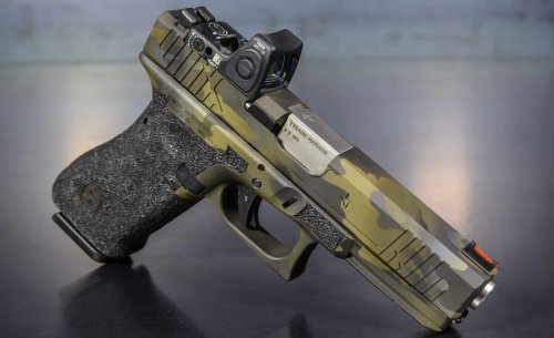 Glock 17 vs. Glock 19: What Are the Differences?