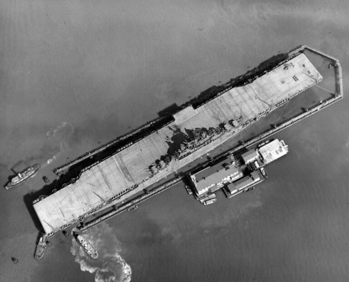 USS Intrepid: the largest aircraft carrier in the US Navy?