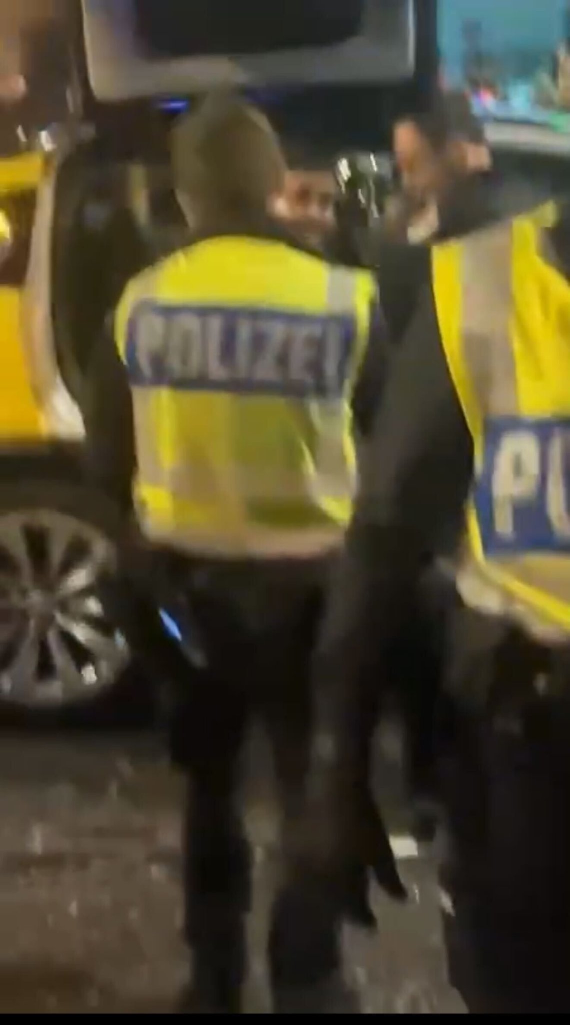 Elio (18): «Ich hasse es, wenn sie die Polizei provozieren»