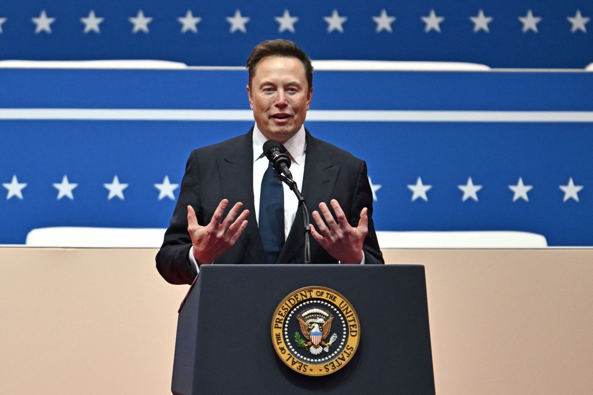 Musk-Helfer sperren Regierungsangestellte von IT-Systemen aus