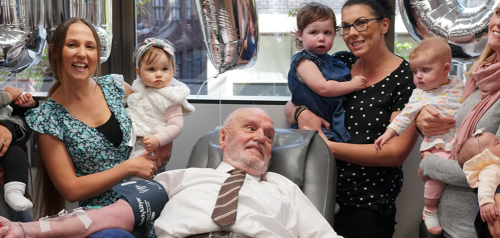 Er rettete 2,4 Millionen Babys: Australischer Held stirbt mit 88