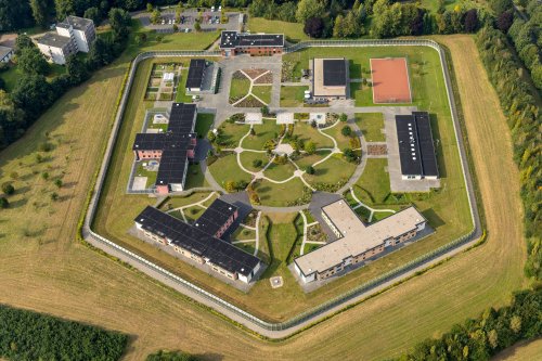 Häftlings-Revolte in Psychiatrie: Grosseinsatz läuft