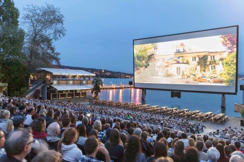 See-Kino versperrt Seezugang und Alpenblick: Fall für Ombudsmann