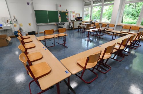 Mehr Effizienz: Kantone und Gemeinden könnten Milliarden sparen