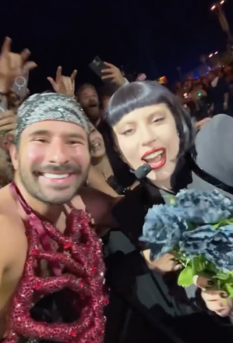 Lady Gaga erkennt Fan in Festival-Menge wieder