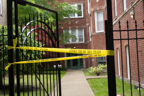 Le tireur présumé inculpé pour assassinats