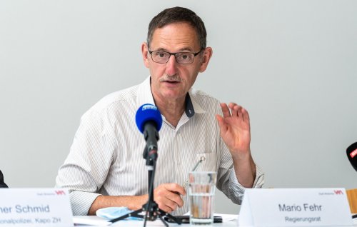 Jetzt informiert Mario Fehr zur Kriminalität im Kanton Zürich