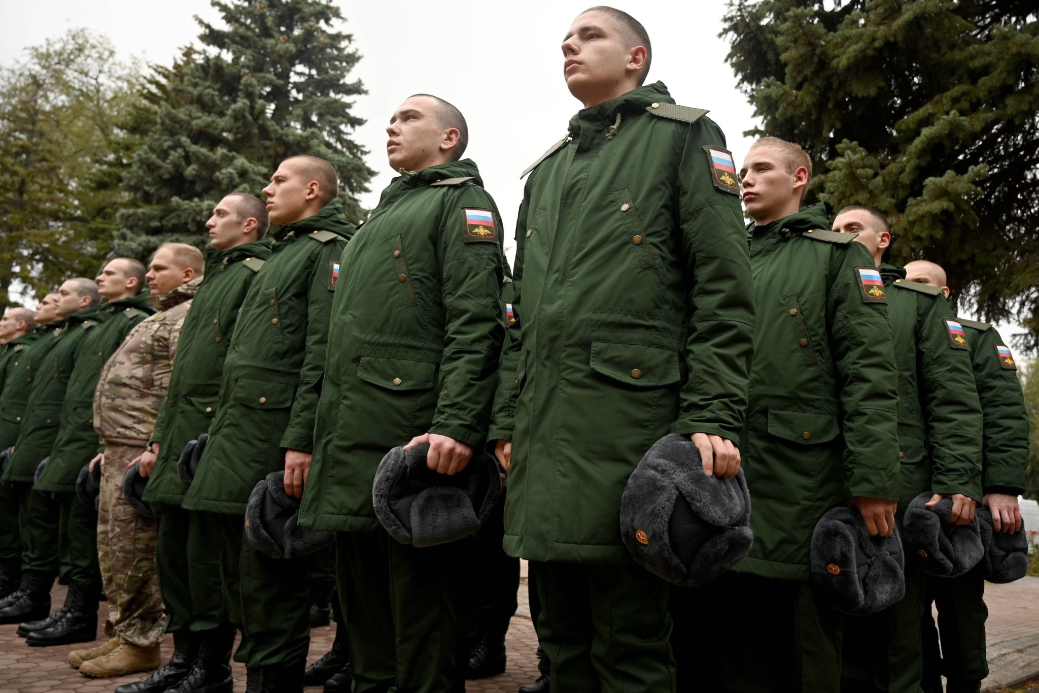 Kreml rüstet weiter auf: Putin beruft Rekordzahl an Rekruten ein