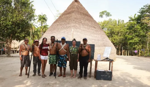 «Pornosüchtig»: Amazonas-Stamm verklagt die «New York Times»