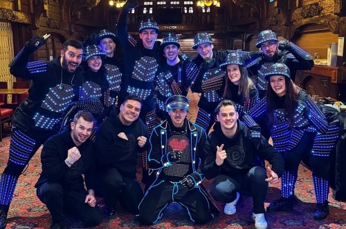 «Golden Buzzer»: Schweizer LED-Künstler überzeugen in Talentshow