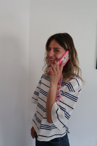 «Neun Stunden täglich am iPhone»: Jetzt hat Laura ein Klapphandy