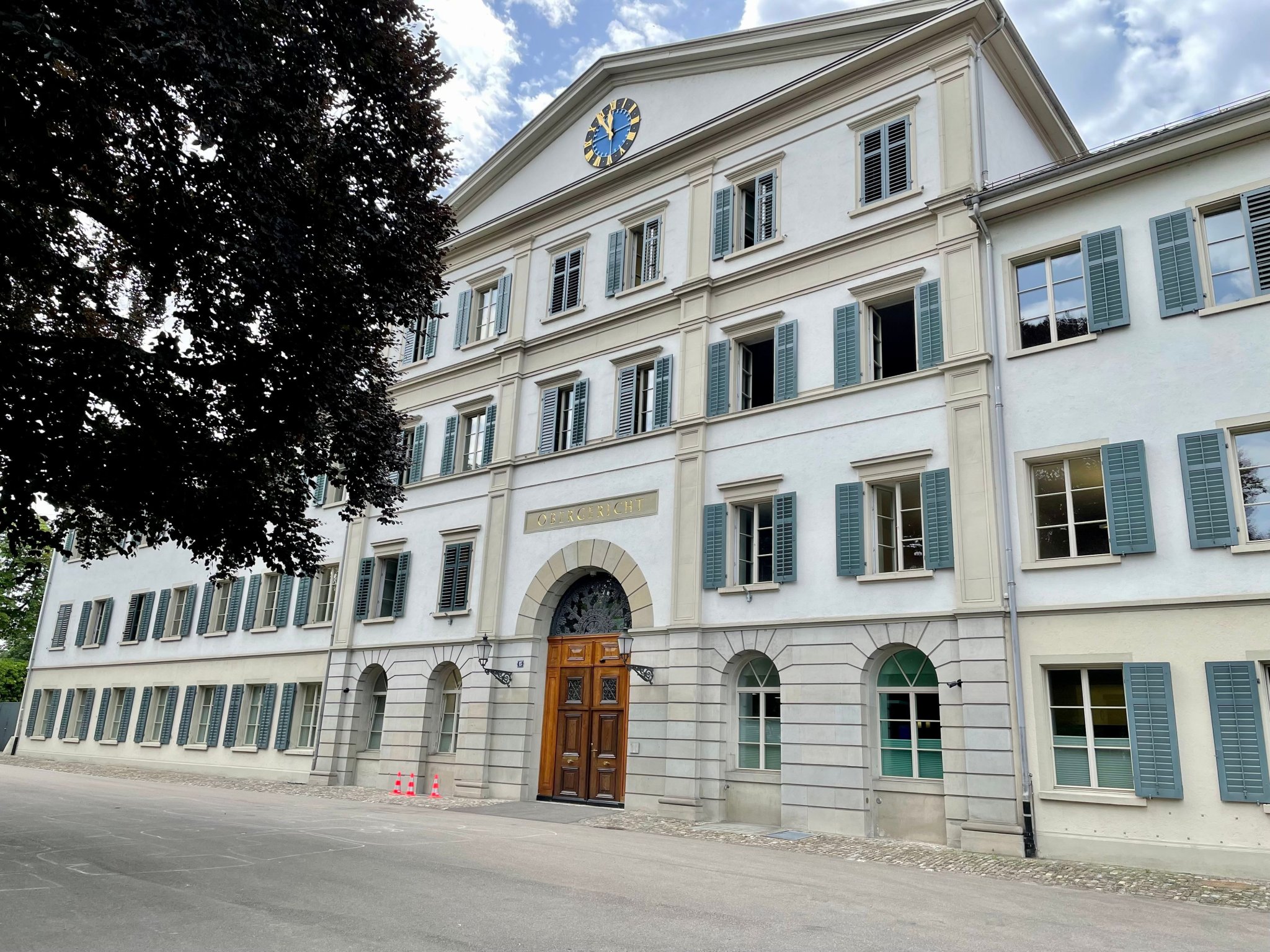 Freier zahlt 800 Franken für Würge-Sex mit 14-Jähriger