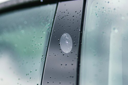 Teslas von hohen Schweizer Militärs bieten Spionage-Schlupflöcher