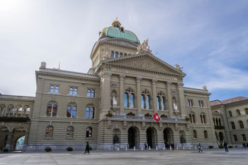 Maximallohn 405'000 Franken: Sechs Personen erreichen Stufe 38
