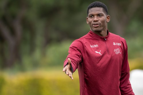 Breel Embolo capitaine contre l'Irlande du Nord