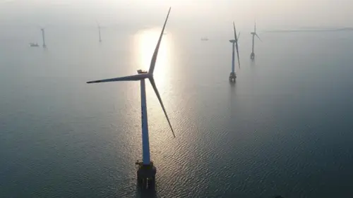 China anuncia la turbina marina más grande del mundo: solo su rotor será mayor que la Torre Eiffel