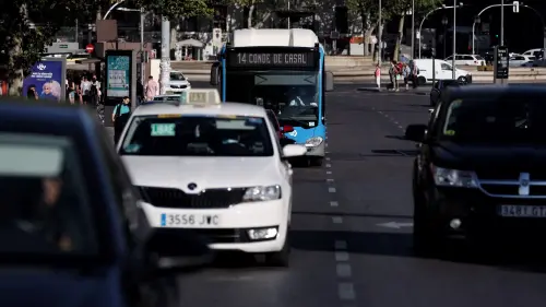 El Cercanías gratis y el descuento en el abono transporte no redujeron el uso del coche en Madrid
