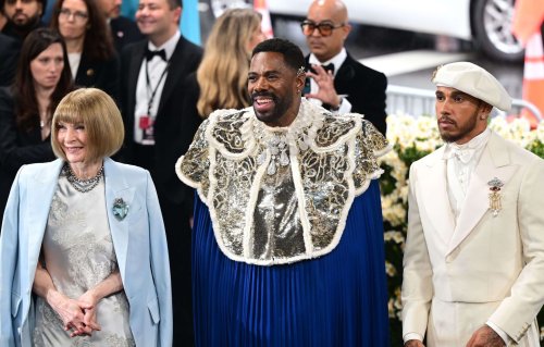 Omar Sy, Madonna, Simone Biles, Rihanna : Comment étaient habillées les stars présentes au Met Gala ?