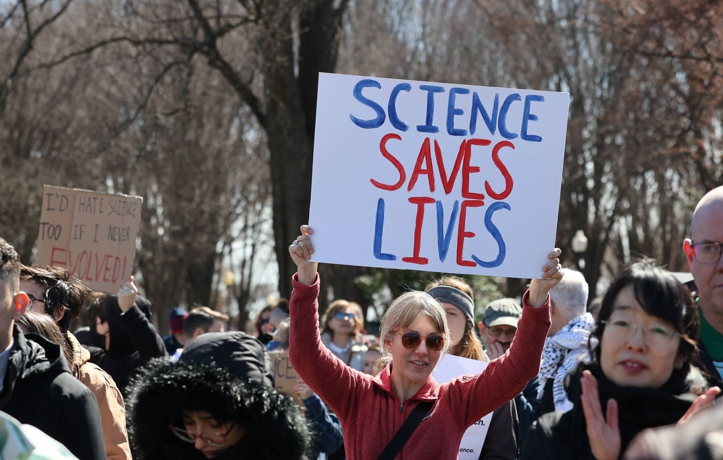 Trump contre la science : L’arrivée possible de chercheurs américains va-t-elle « punir » les chercheurs français ?