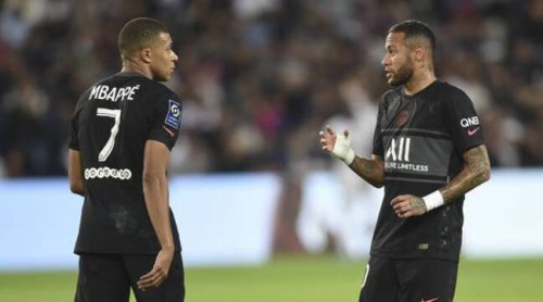 PSG-City : « Ce clochard, il ne me fait jamais la passe », Mbappé et Neymar se sont parlé, rassure Pochettino