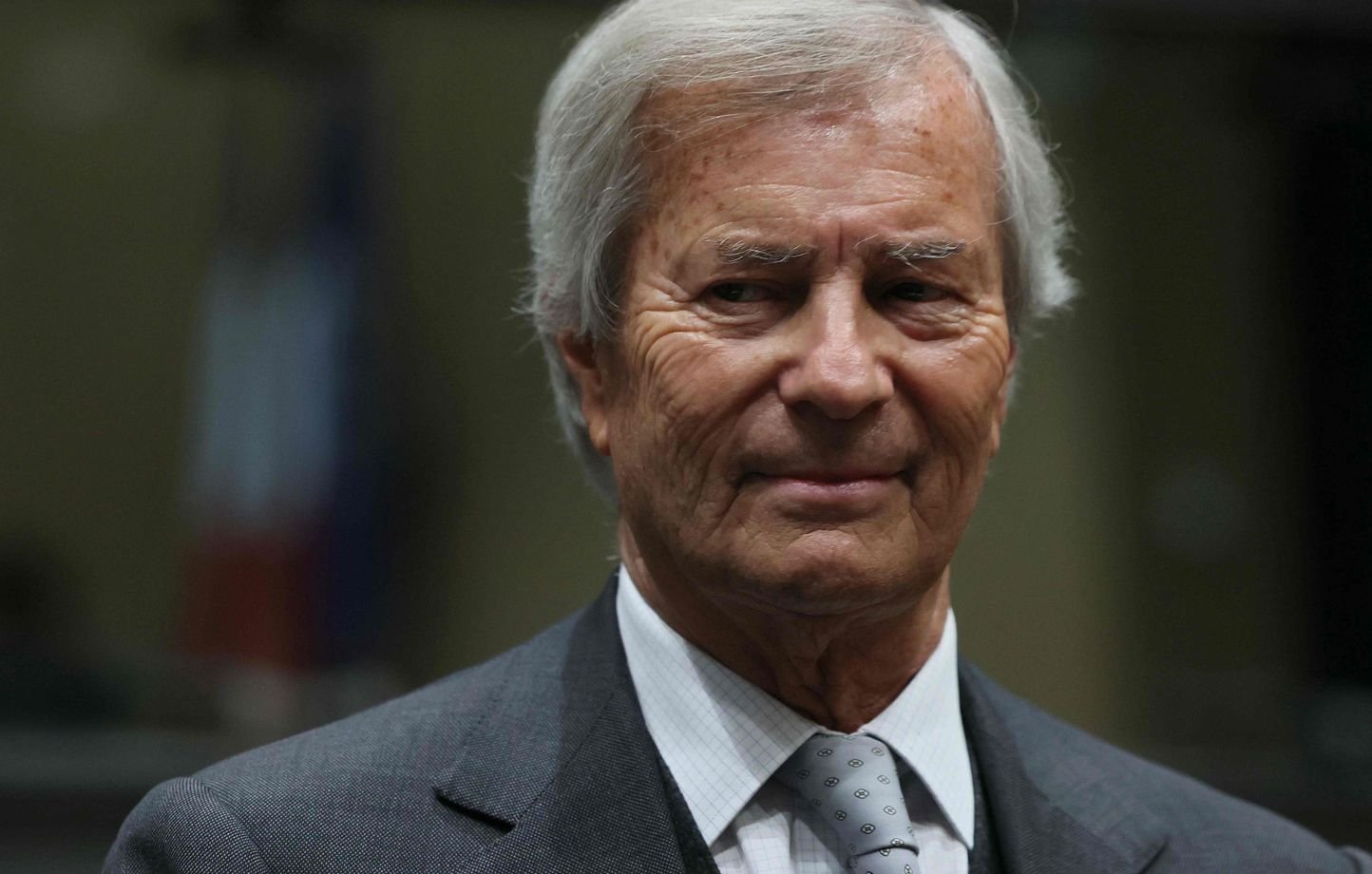 Bercy efface 320 millions d’amendes et offre un cadeau fiscal géant à Bolloré, un « scandale d’Etat » selon LFI