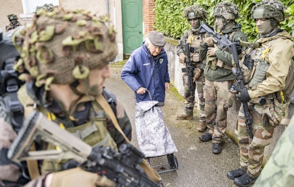 Var : Un exercice militaire réuni 600 soldats et 100 blindés dans Fréjus