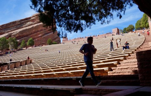 Non, le plus bel amphithéâtre du monde n’est ni à Orange, ni en Grèce, mais à… Denver