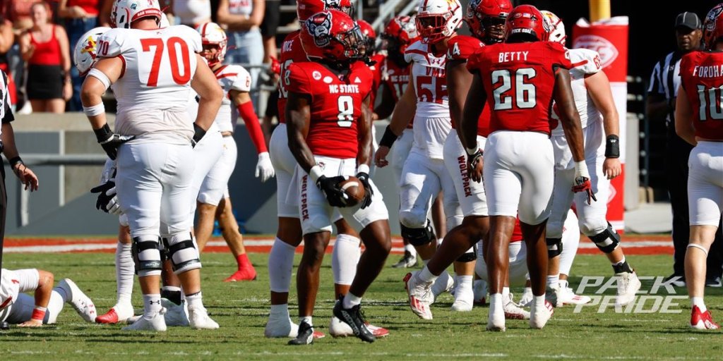 Former NC State tight end Dylan Parham will get the chance to go to camp  with the Denver Broncos.